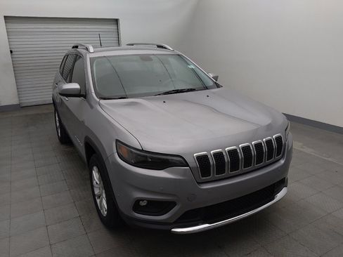Used 2019 Jeep Cherokee Latitude w/ Popular Appearance Group FWD image 14