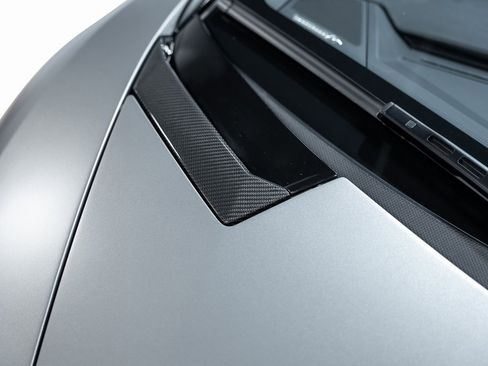 Used 2017 Lamborghini Aventador LP 700-4 image 10