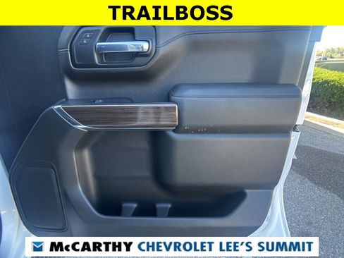 Used 2019 Chevrolet Silverado 1500 LT Trail Boss image 42