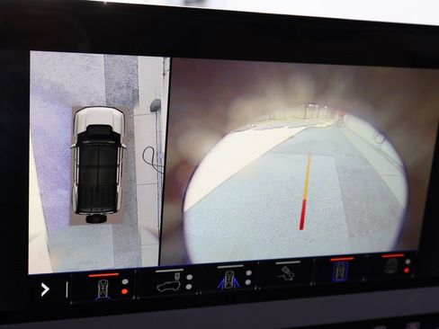 Used 2024 GMC Hummer EV 3X w/ Extreme Off-Road Package image 24