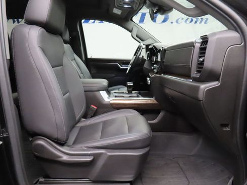 Used 2023 GMC Sierra 1500 Elevation w/ Elevation Premium Package image 33