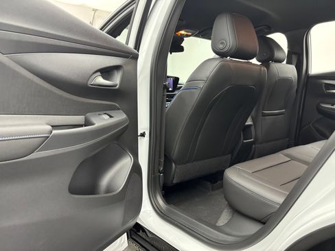 New 2026 Buick Envista Sport Touring w/ Convenience I Package FWD image 34