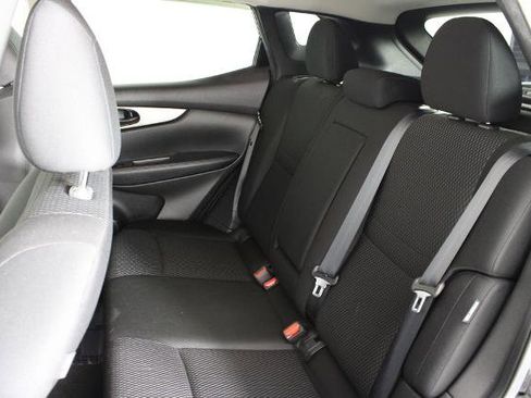 Certified 2020 Nissan Rogue Sport S image 19