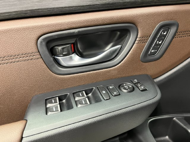 New 2026 Honda Pilot Touring image 13