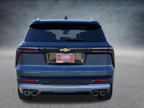 New 2026 Chevrolet Traverse LT w/ Sun and Wheel Package image 4
