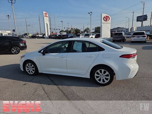 Certified 2025 Toyota Corolla LE FWD image 24