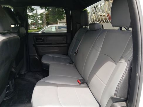 Used 2022 RAM 2500 Tradesman RWD image 18