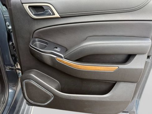 Used 2019 GMC Yukon XL Denali RWD image 31