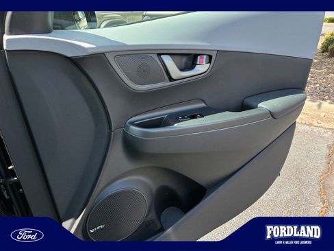 Used 2019 Hyundai Kona Ultimate AWD/4WD image 16