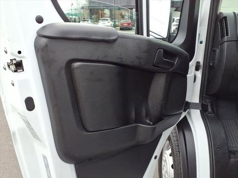Used 2023 RAM ProMaster 2500 image 10