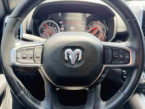 Used 2023 RAM 1500 Laramie AWD/4WD image 19