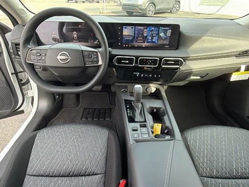 New 2026 Nissan Sentra SV image 18