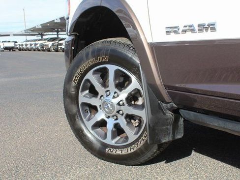 Used 2024 RAM 2500 Limited w/ Towing Technology Group image 13