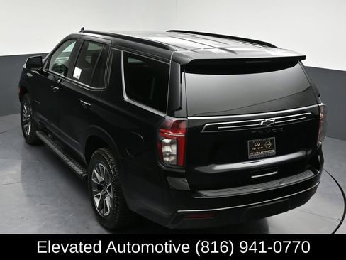 Used 2023 Chevrolet Tahoe Z71 w/ Luxury Package AWD/4WD image 29