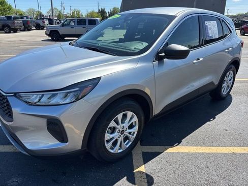 Used 2024 Ford Escape Active AWD/4WD image 17
