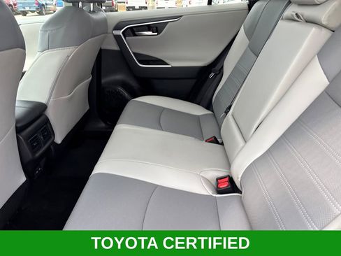Used 2025 Toyota RAV4 Limited image 24