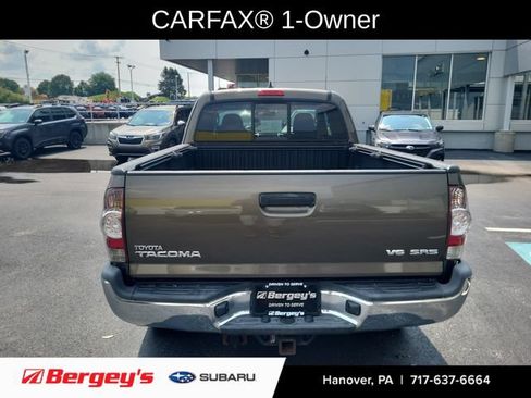 Used 2014 Toyota Tacoma 4x4 Access Cab V6 w/ SR5 Package image 3