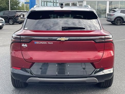 New 2025 Chevrolet Equinox EV LT image 6