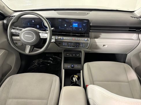 Used 2024 Hyundai Kona SE FWD image 40