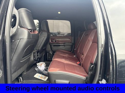 Used 2025 RAM 3500 Limited AWD/4WD image 7