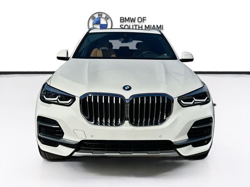 Certified 2023 BMW X5 xDrive45e w/ Parking Assistance Package image 2