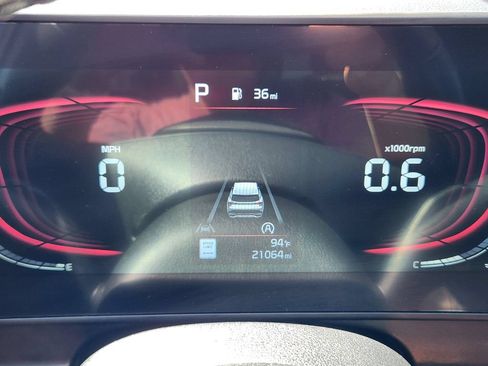 Certified 2024 Kia Sportage EX AWD/4WD image 18