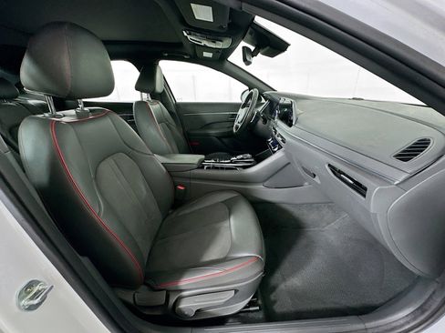 Used 2022 Hyundai Sonata SEL Plus w/ Preferred Accessory Package image 30
