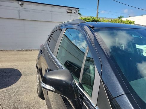 Used 2019 Buick Encore Preferred FWD image 9