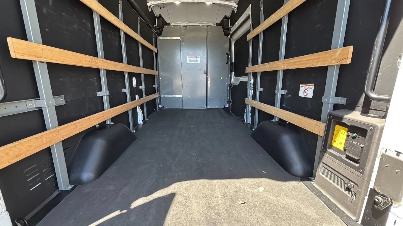Used 2022 Ford E-Transit 148 High Roof w/ Load Area Protection Package RWD image 47