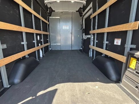 Used 2022 Ford E-Transit 148 High Roof w/ Load Area Protection Package RWD image 47