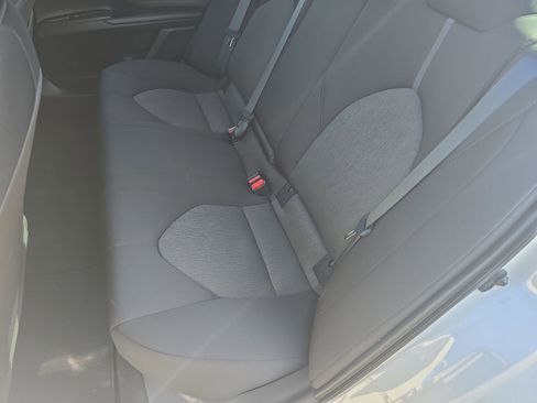 Used 2022 Toyota Camry LE FWD image 13