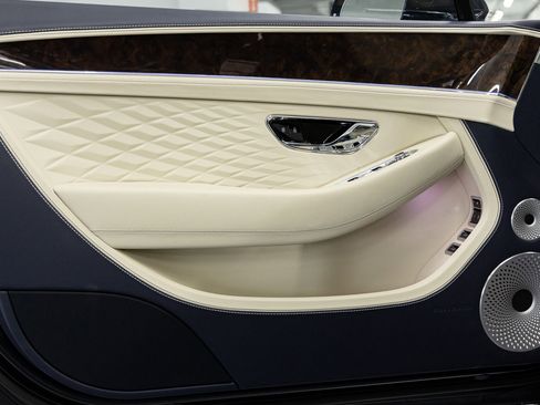 New 2026 Bentley Continental GTC image 25