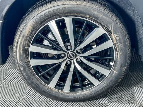 Certified 2025 Nissan Pathfinder Platinum w/ Cargo Package image 11