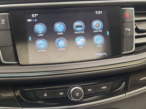 Used 2019 Buick Enclave Essence image 25