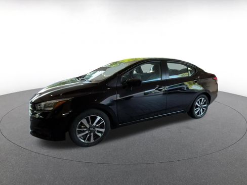 Used 2025 Nissan Versa SV FWD image 6