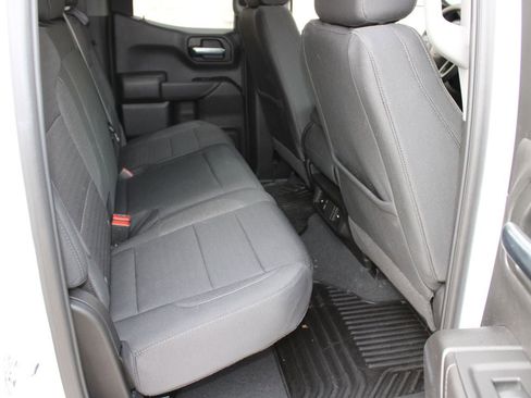 Used 2025 Chevrolet Silverado 1500 Custom image 17