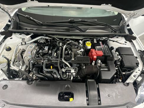 Used 2025 Nissan Sentra SV FWD image 28