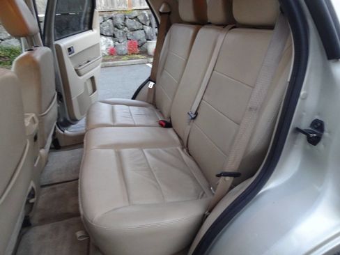 Used 2012 Ford Escape XLT image 15