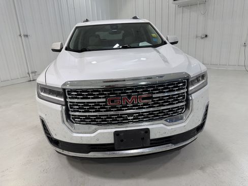 Used 2022 GMC Acadia Denali w/ Denali Technology Package FWD image 8