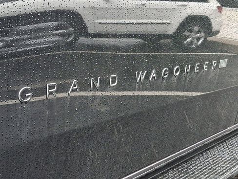 New 2026 Jeep Grand Wagoneer 4WD image 18