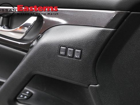 Used 2019 Nissan Rogue SV w/ Premium Package image 20