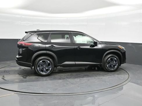 New 2026 Nissan Rogue SV image 3