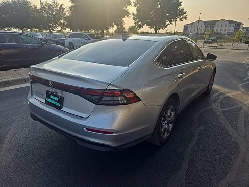 Used 2024 Honda Accord EX image 5