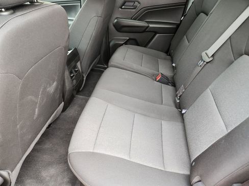 Used 2026 Chevrolet Colorado W/T w/ WT Custom Package image 33