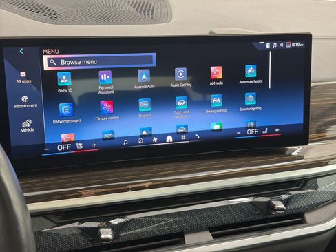 Used 2025 BMW X7 xDrive40i AWD/4WD image 25