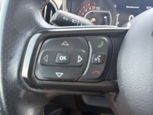 Used 2024 Jeep Gladiator Mojave AWD/4WD image 20