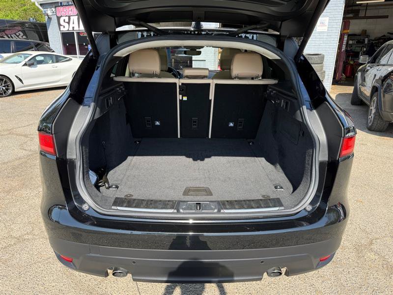 Used 2020 Jaguar F-PACE Prestige AWD/4WD image 19