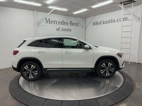 New 2025 Mercedes-Benz GLA 250 image 9