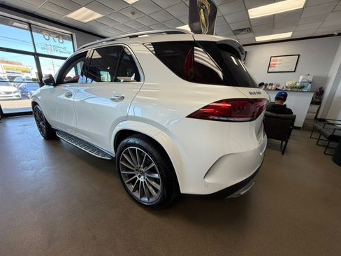 Used 2022 Mercedes-Benz GLE 350 4MATIC image 10