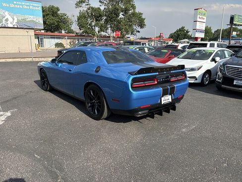 Used 2018 Dodge Challenger R/T w/ Blacktop Package RWD image 5